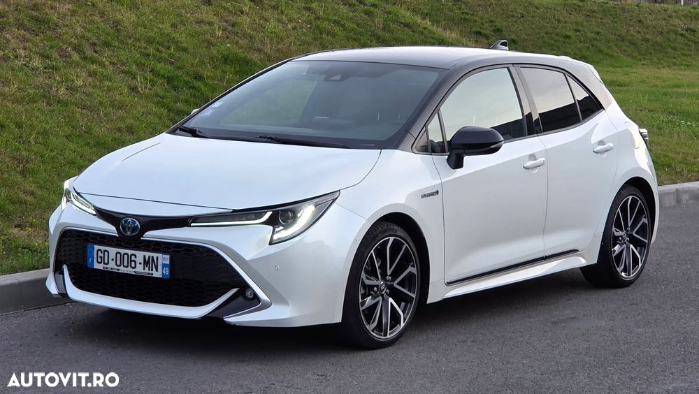 Toyota Corolla 1.8 Hybrid Business Edition - 8