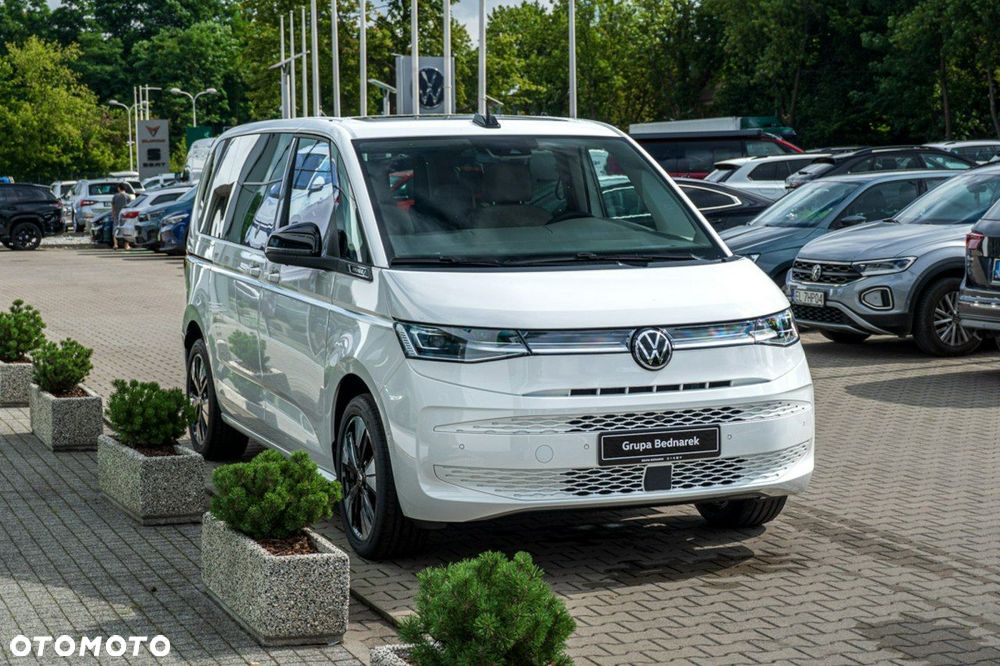 Volkswagen Multivan - 4