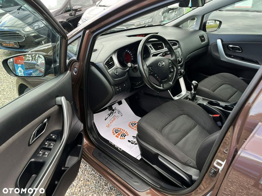 Kia Ceed 1.6 GDI M - 9