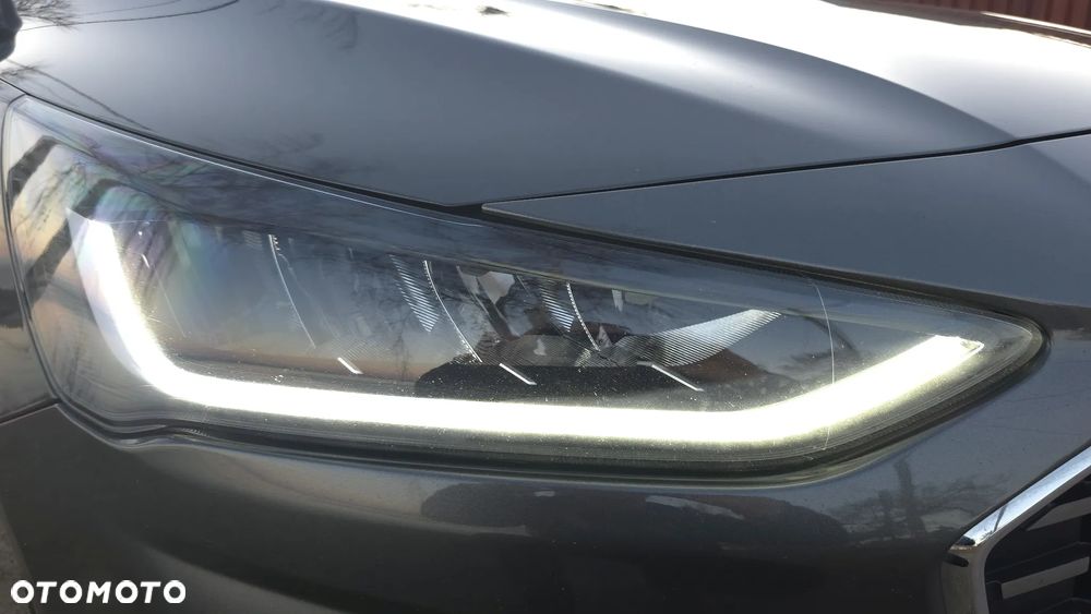 Ford Focus 1.5 EcoBlue STart-Stopp-System TITANIUM X - 10