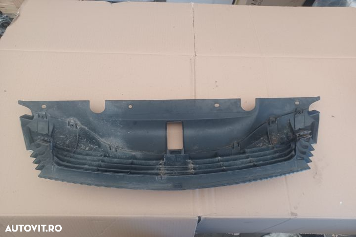 Grila radiator 8200012581 Renault Laguna 2 [2001 - 2005] Grandtour wa - 2