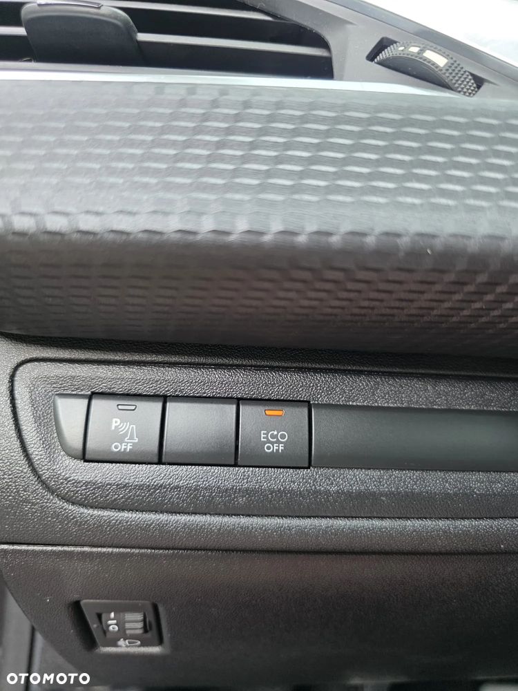 Peugeot 2008 PureTech 110 Stop&Start Crossway - 20