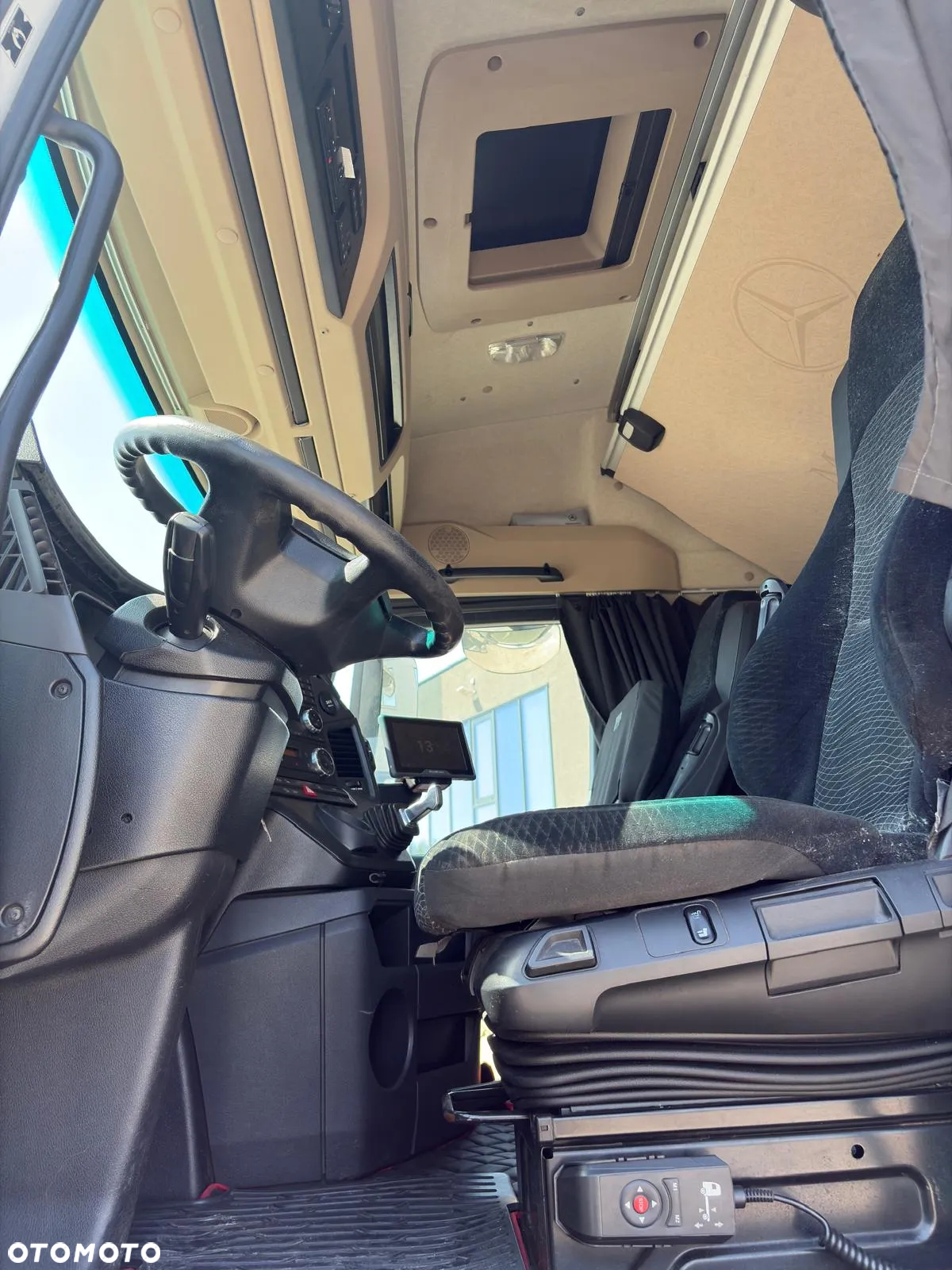 Mercedes-Benz ACTROS 1845 / 2016r / STANDARD - 14