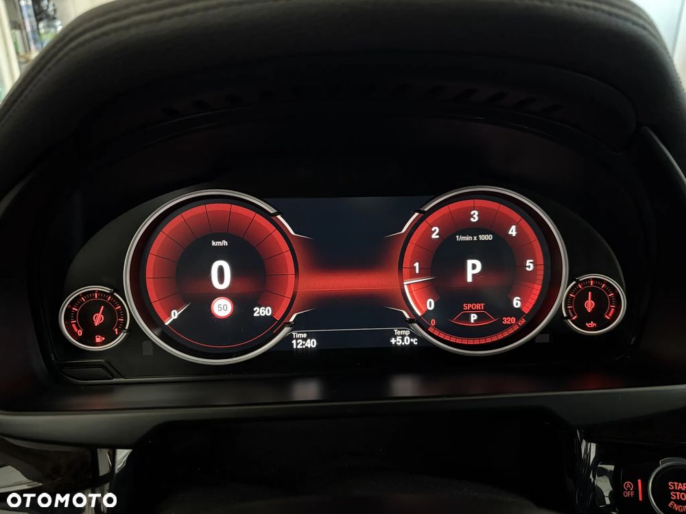 BMW X6 xDrive40d - 29