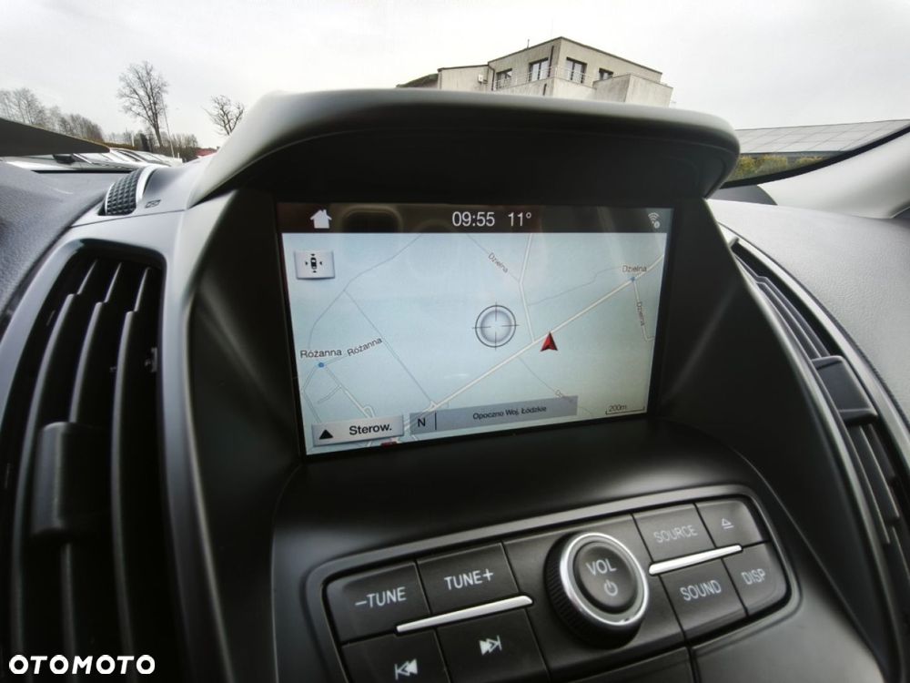 Ford Kuga - 10