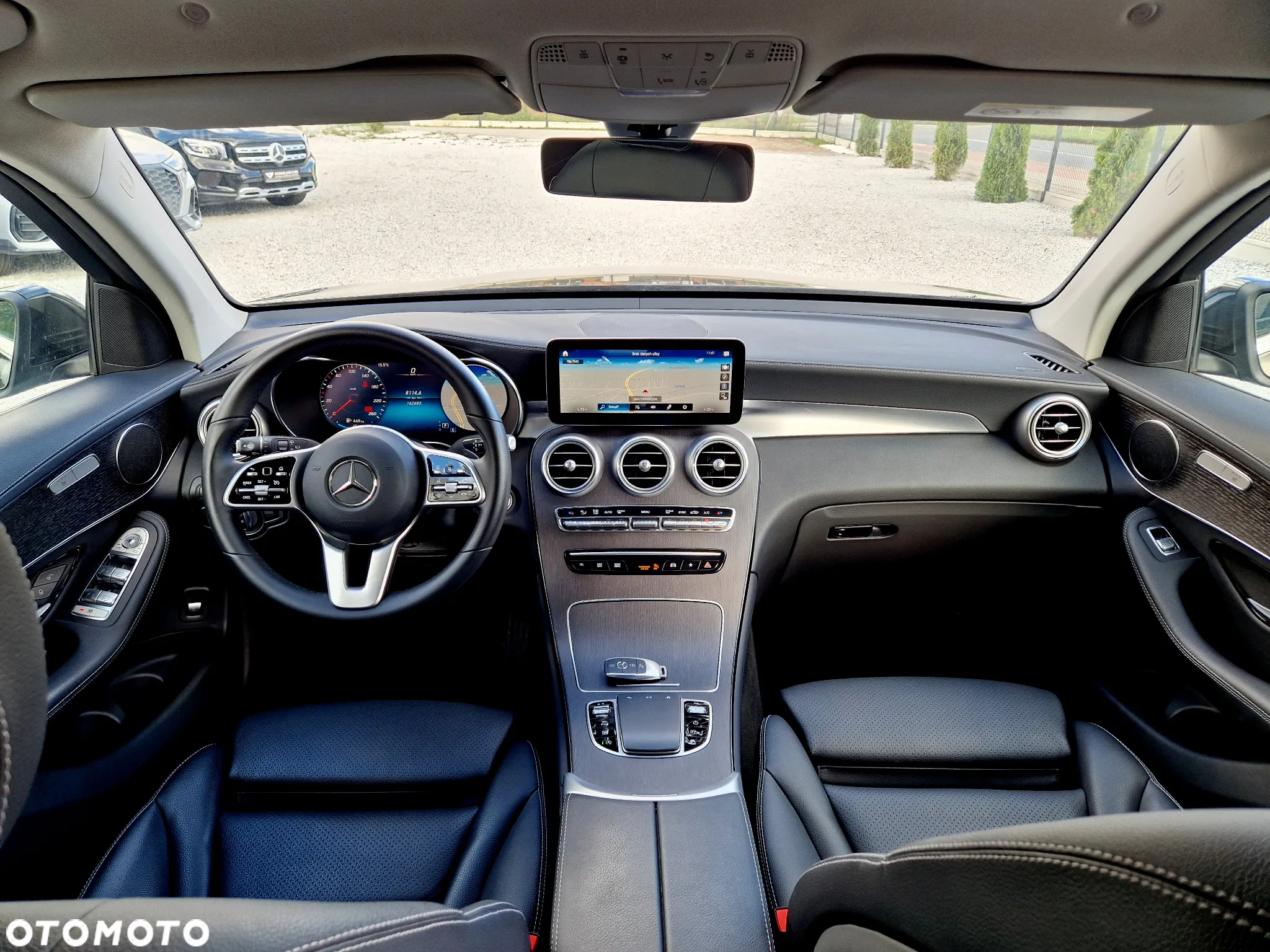 Mercedes-Benz GLC - 9