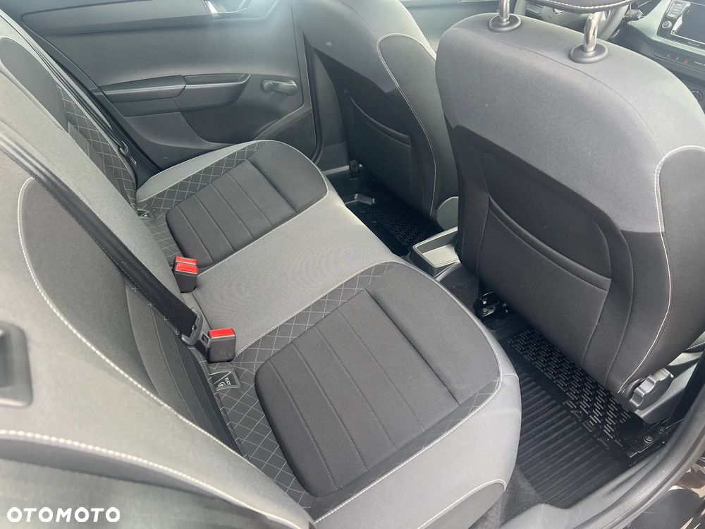 Skoda Fabia 1.0 TSI Ambition - 10