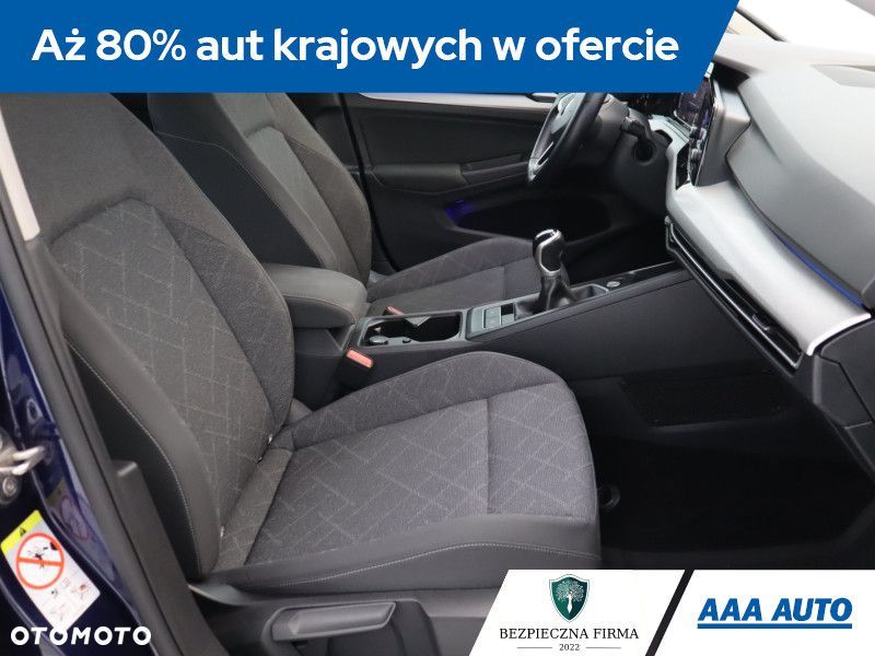 Volkswagen Golf Variant - 11