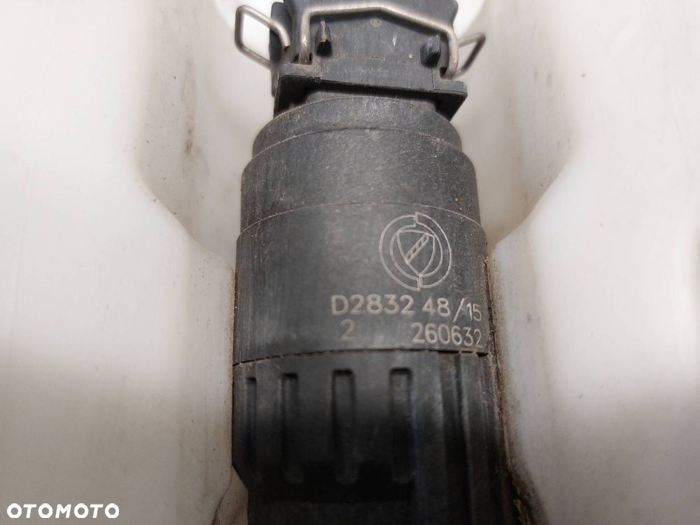 ZBIORNICZEK PŁYNU SPRYSKIWACZY + POMPKA FIAT DUCATO III LIFT - 2