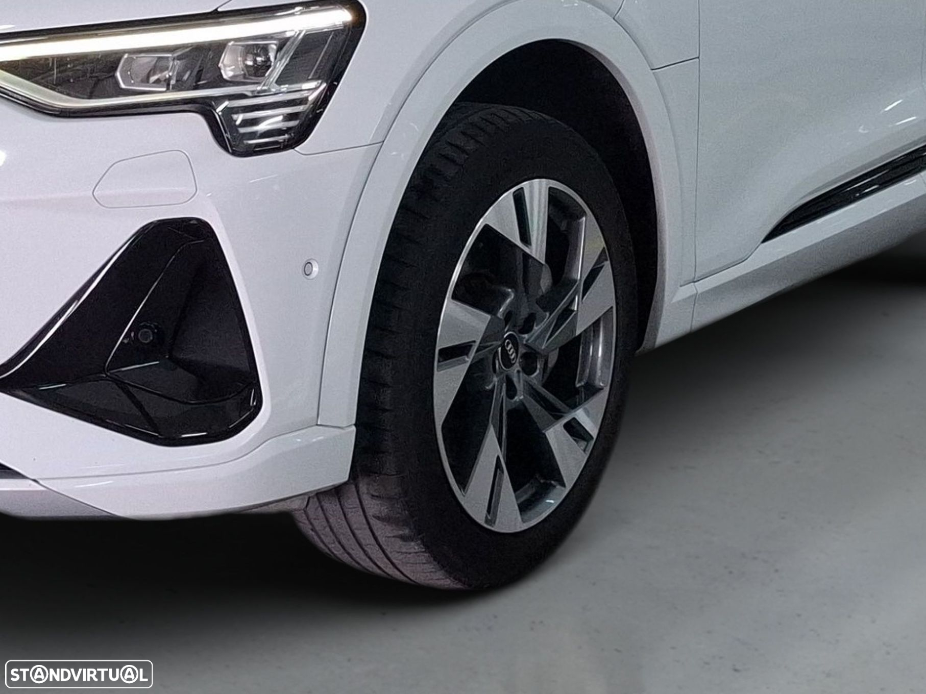 Audi e-tron 55 quattro S line - 4