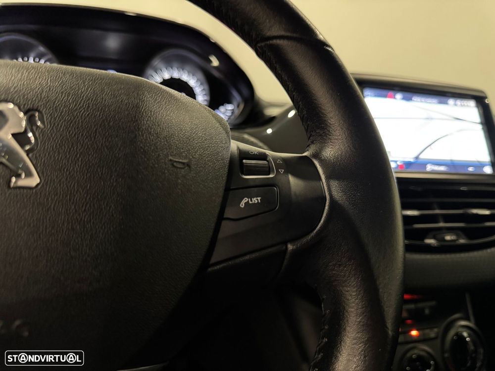 Peugeot 2008 1.6 BlueHDi Active - 38