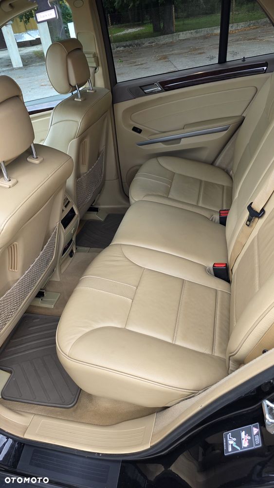 Mercedes-Benz ML 350 CDI 4-Matic - 9