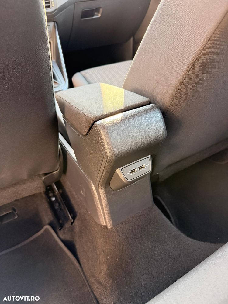 Volkswagen Polo - 12