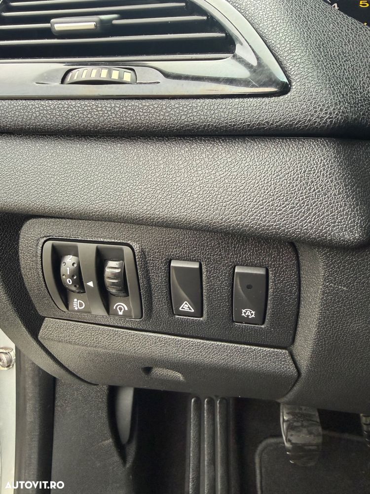 Renault Megane ENERGY dCi 110 Start & Stop Bose Edition - 22