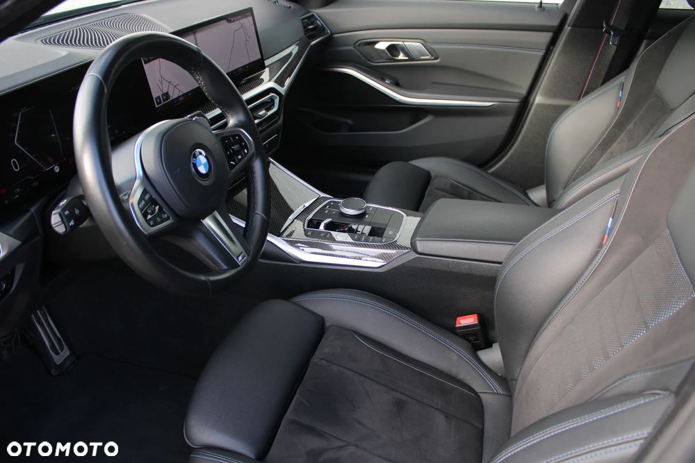 BMW Seria 3 320i xDrive M Sport - 13