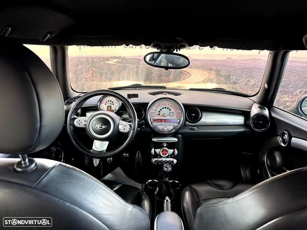 MINI 3 Portas Cooper S - 15