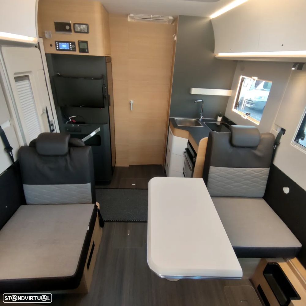 Adria Sonic 700 DC - 18