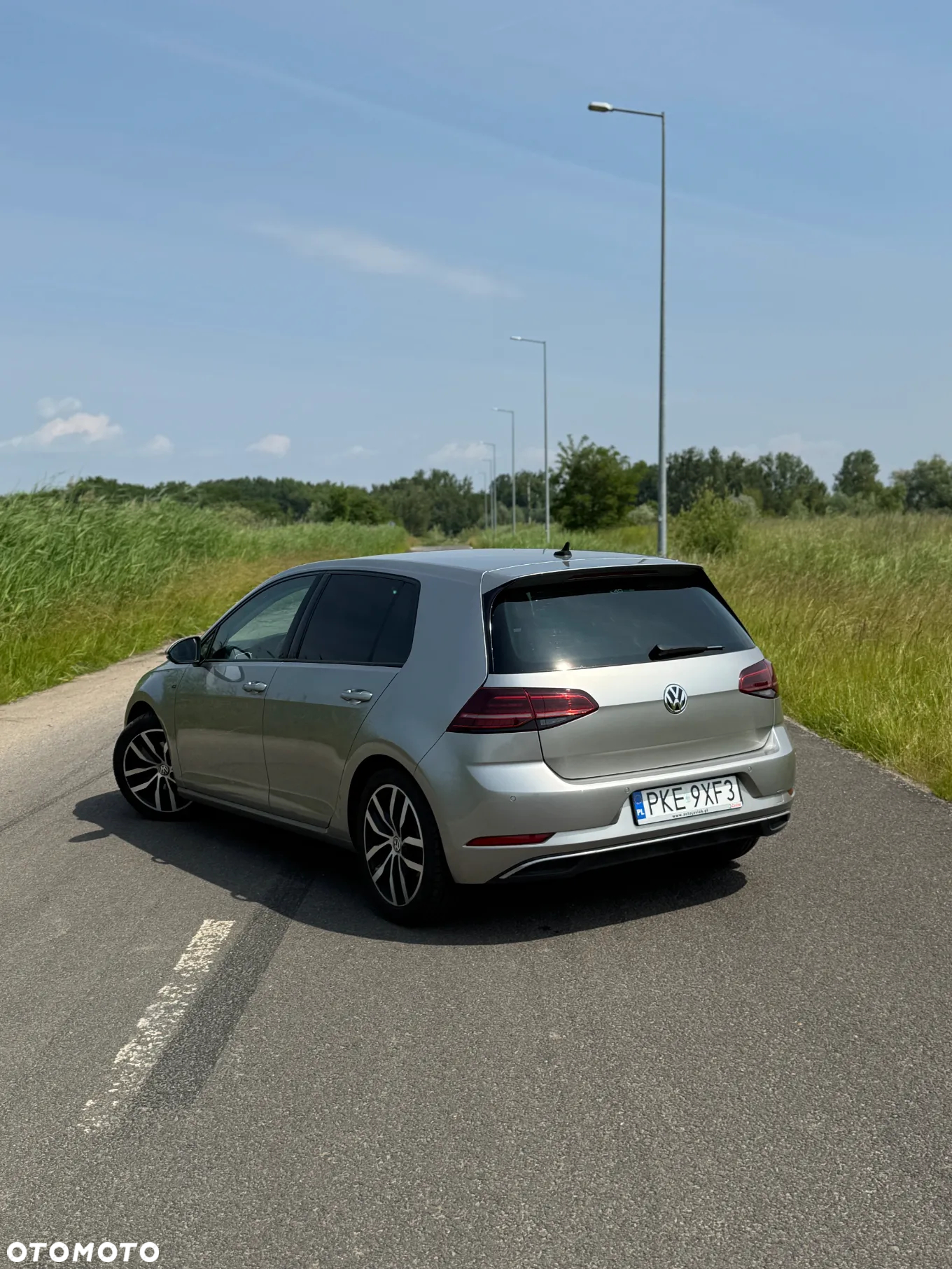 Volkswagen Golf VII 1.5 TSI BMT Comfortline - 7