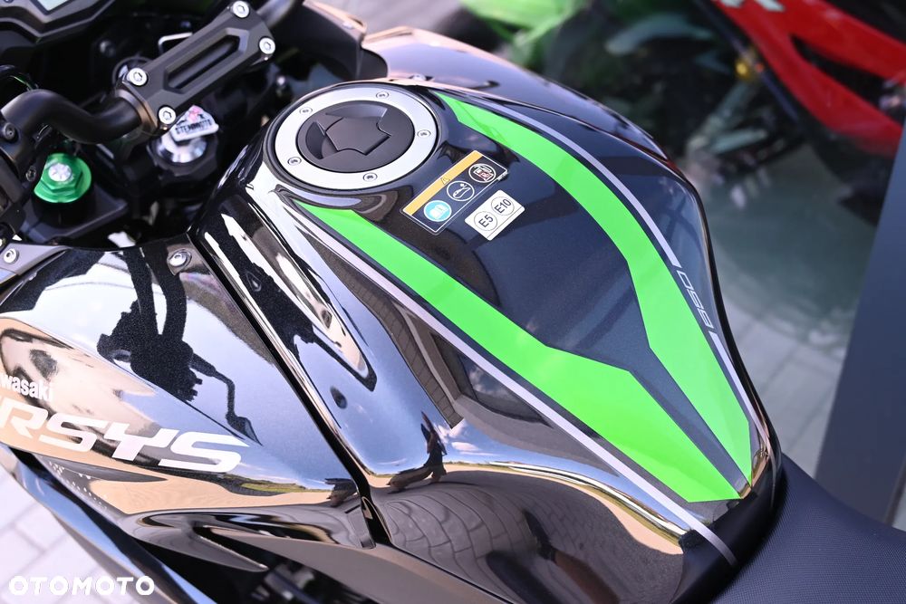 Kawasaki Versys 650 - 13