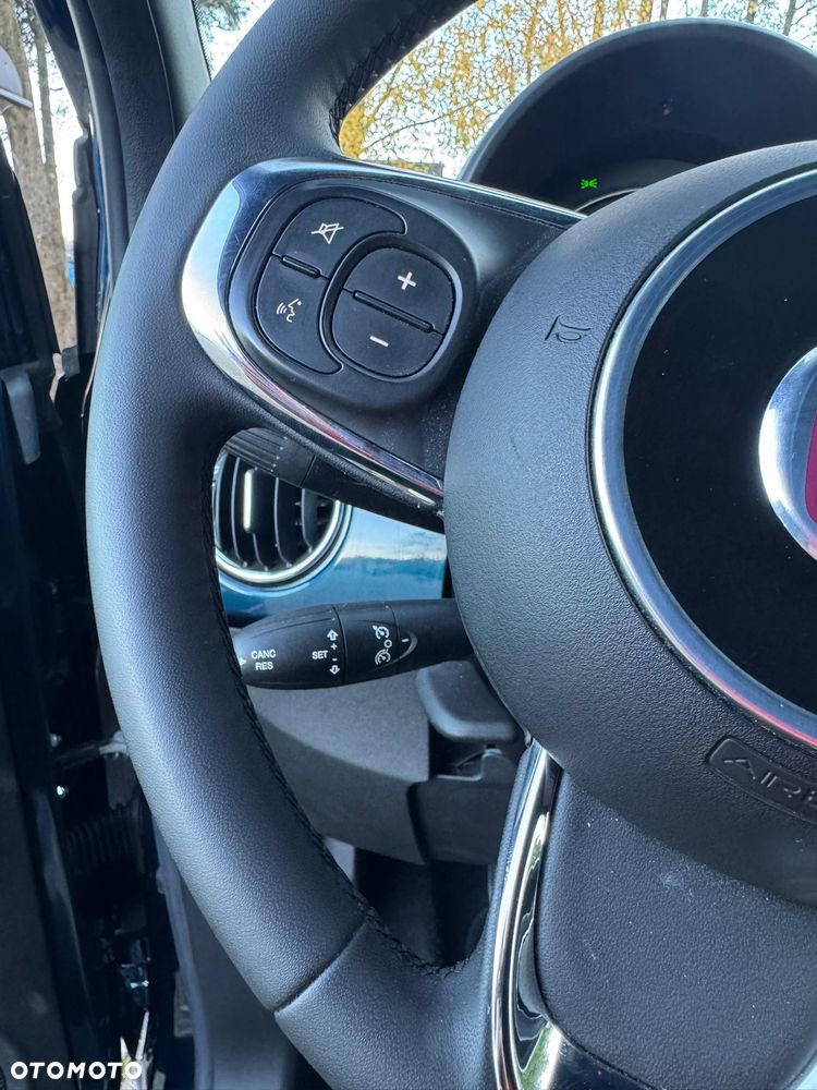 Fiat 500 1.0 Hybrid Rockstar - 11