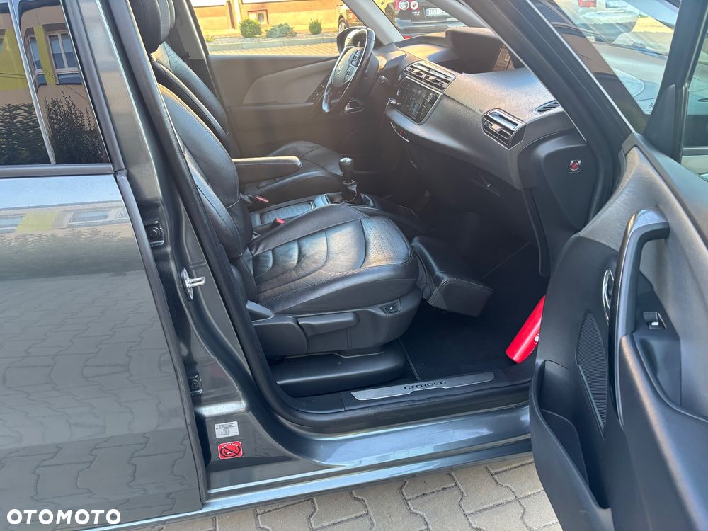 Citroën C4 Grand Picasso 2.0 HDi FAP (7-Sitzer) Exclusive - 18