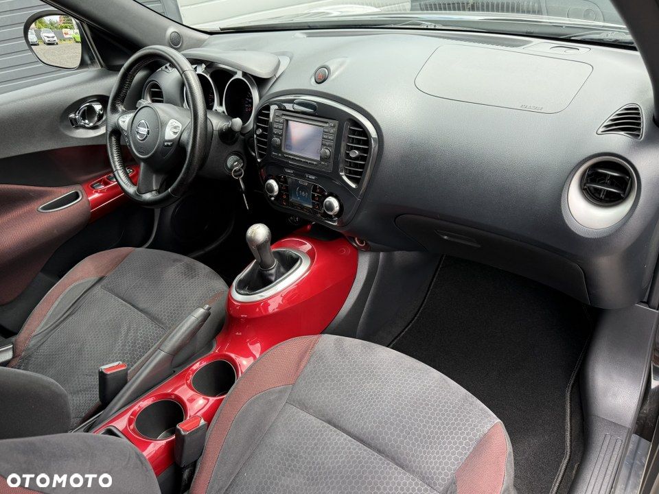 Nissan Juke 1.6 Tekna S&S - 27