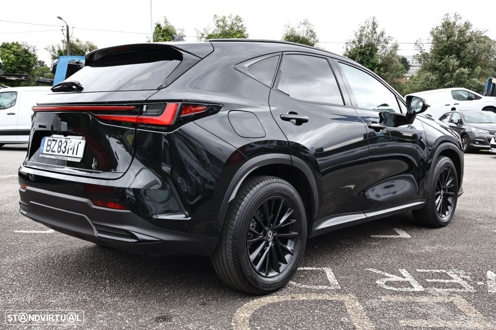 Lexus NX 450h+ Luxury - 3