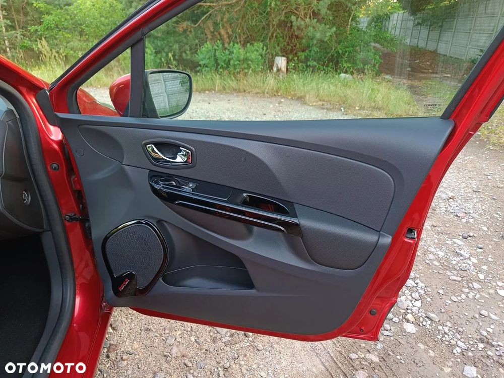 Renault Clio TCe 90 Limited - 18