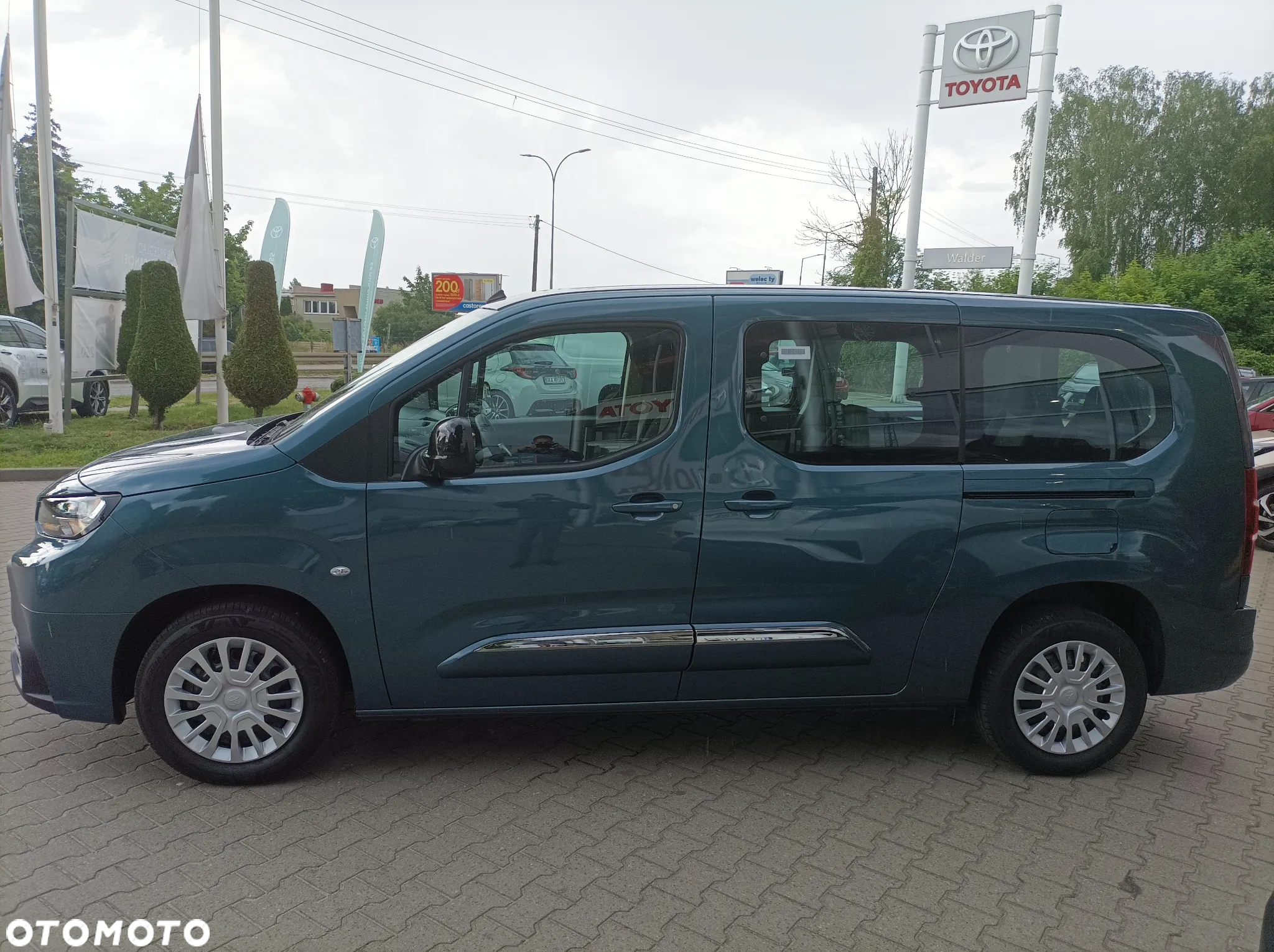 Toyota Proace City Verso Long 1.5 D-4D Business - 6