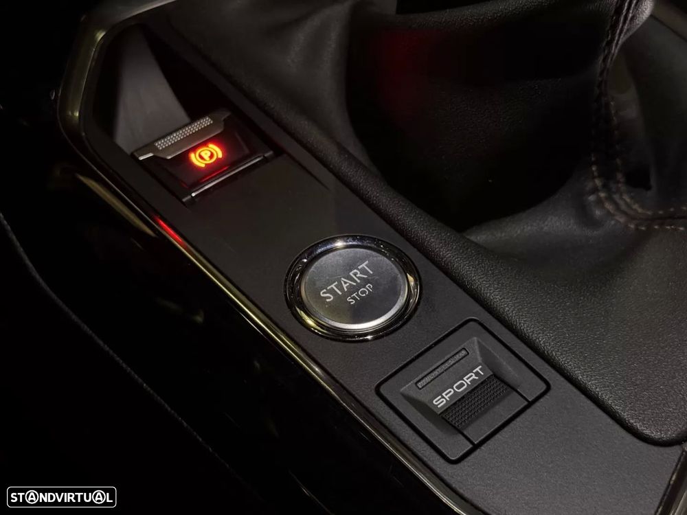 Peugeot 3008 1.6 BlueHDi GT Line - 30