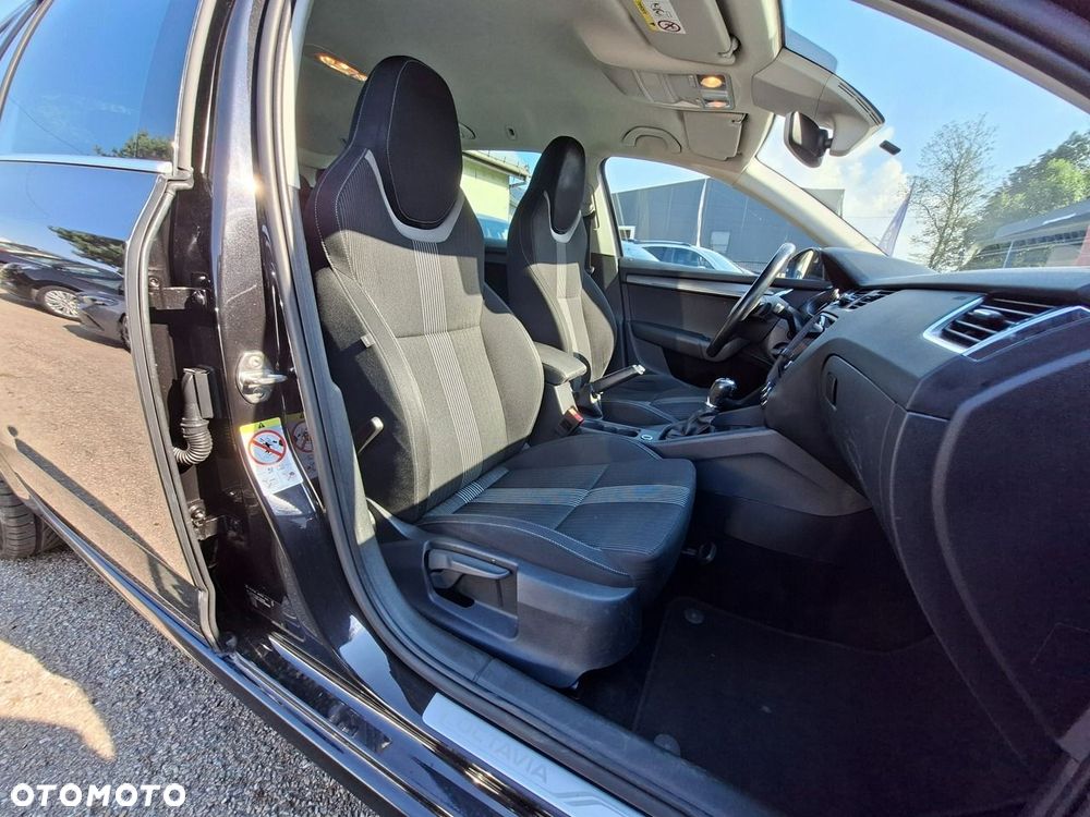 Skoda Octavia - 24