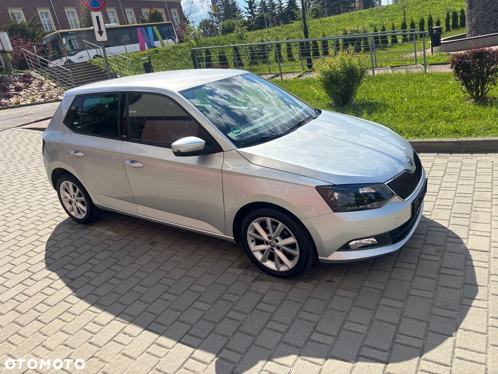 Skoda Fabia 1.0 MPI Joy - 1