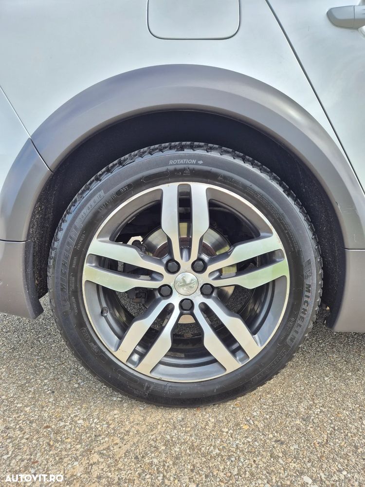 Peugeot 508 2.0 BlueHDI FAP BVA GT - 17