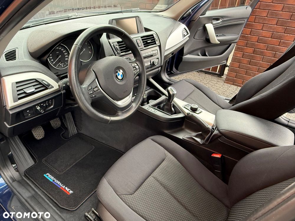 BMW Seria 1 114d Advantage - 24