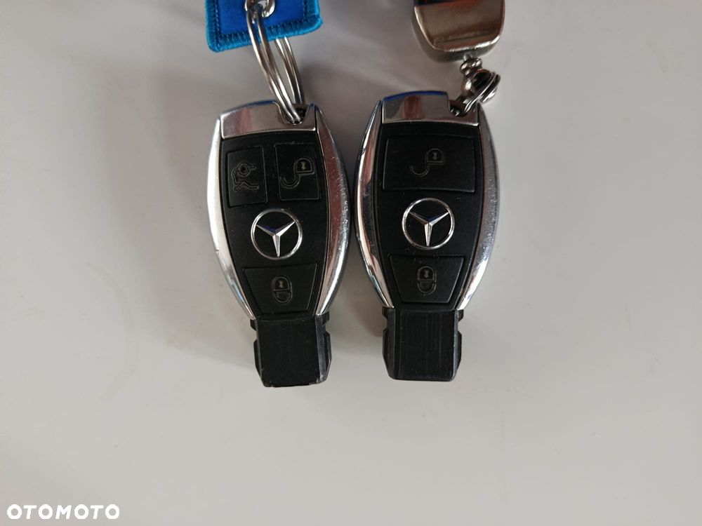 Mercedes-Benz CLS - 40