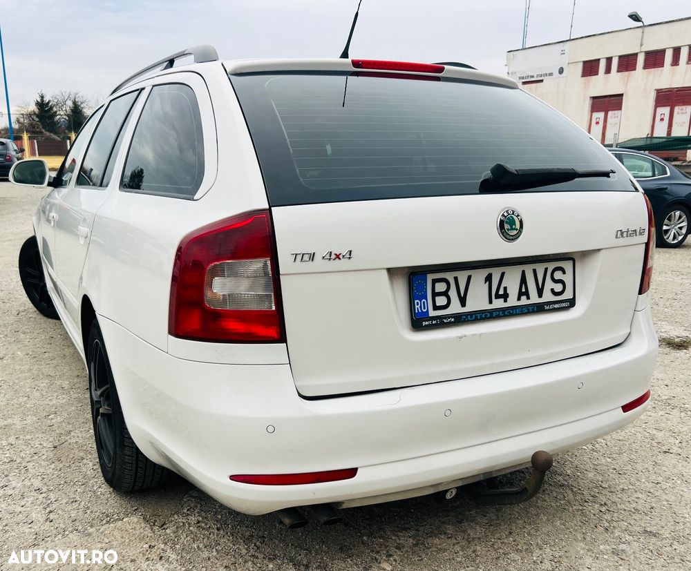 Skoda Octavia Combi 1.6 TDI DPF 4x4 Ambition - 3