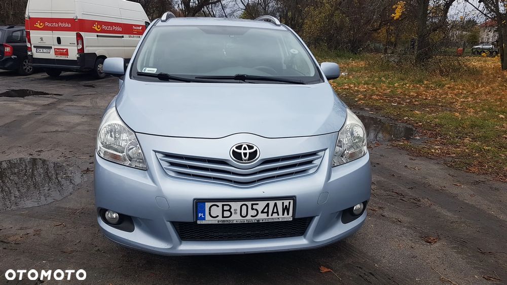 Toyota Verso 1.8 Sol 7os - 7