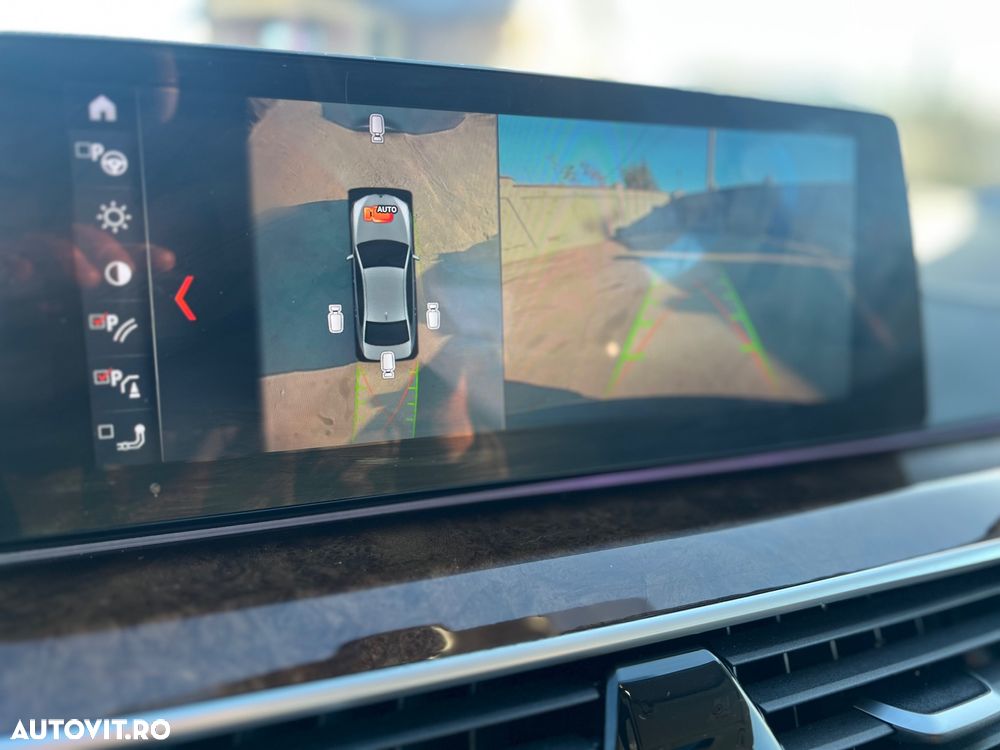 BMW Seria 5 540i Aut. Luxury Line - 13