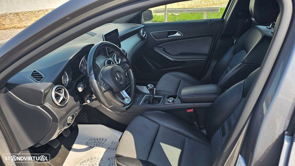 Mercedes-Benz GLA 180 CDI Urban - 5