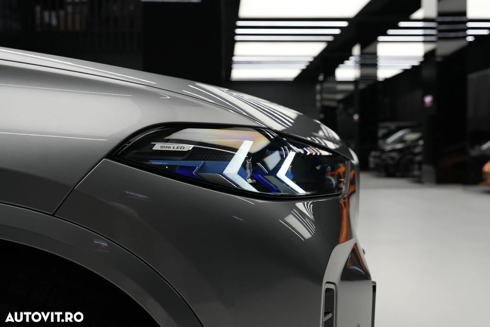 BMW X5 M M60i xDrive AT MHEV - 11