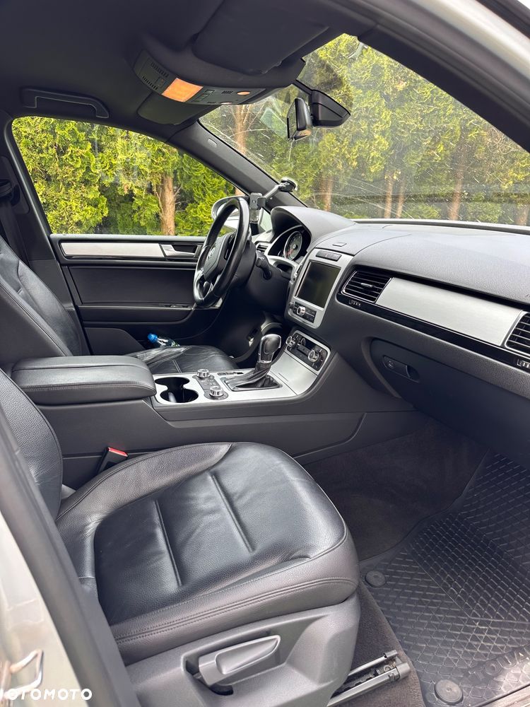 Volkswagen Touareg 3.0 V6 TDI BMT R-Style - 7