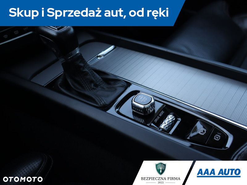 Volvo XC 60 - 14