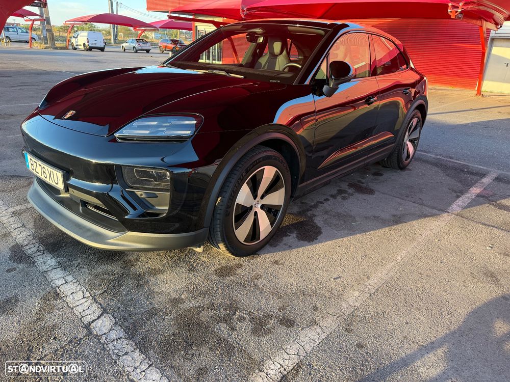 Porsche Macan Electric - 9