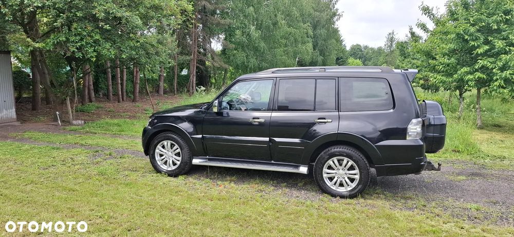 Mitsubishi Pajero 3.2 DI-D Automatik Instyle - 3