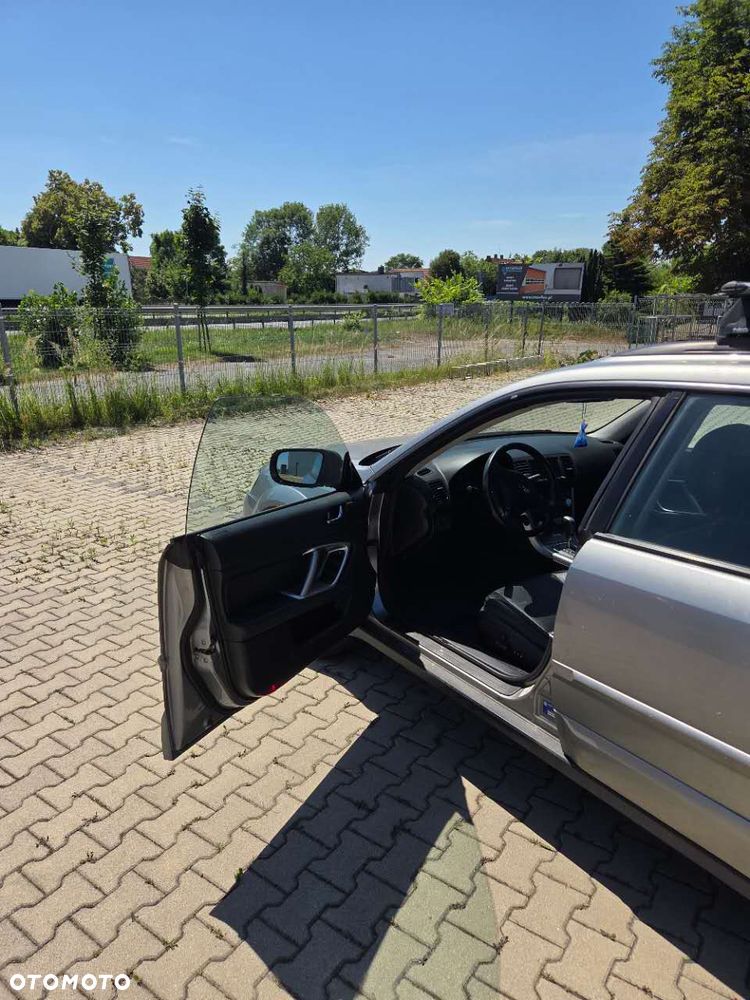Subaru Outback 2.5 Automatik Comfort - 1