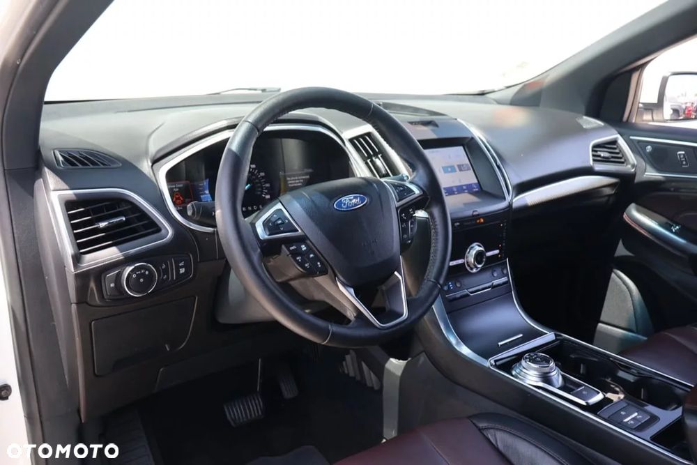 Ford Edge - 9
