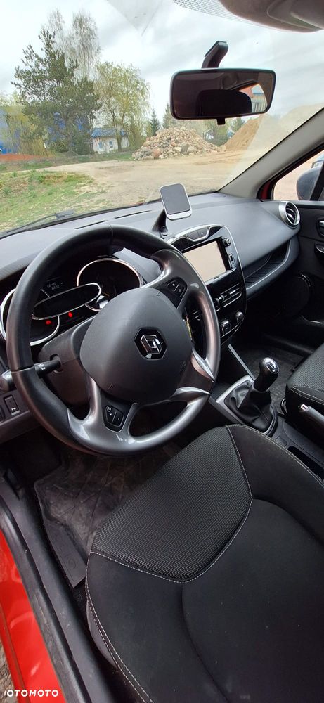 Renault Clio 0.9 TCe Limited - 9