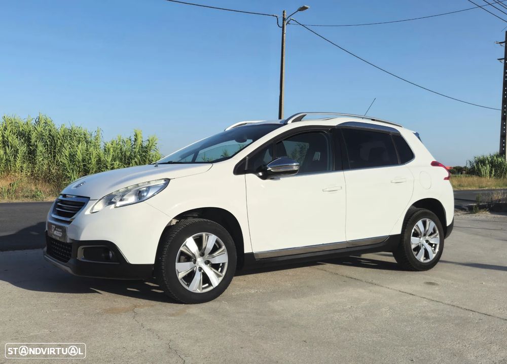 Peugeot 2008 1.6 e-HDi Allure - 3