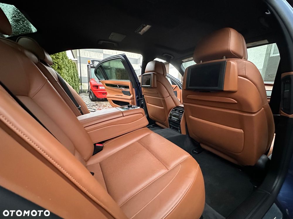 BMW-ALPINA B7 Bi-Turbo Switch-Tronic Allrad Langversion - 10