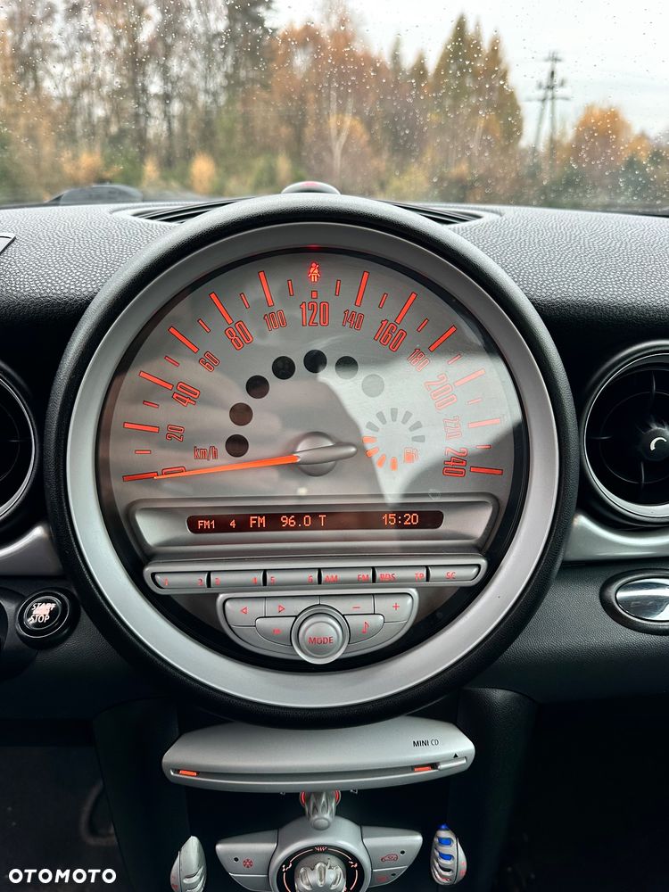 MINI Cooper Standard - 27